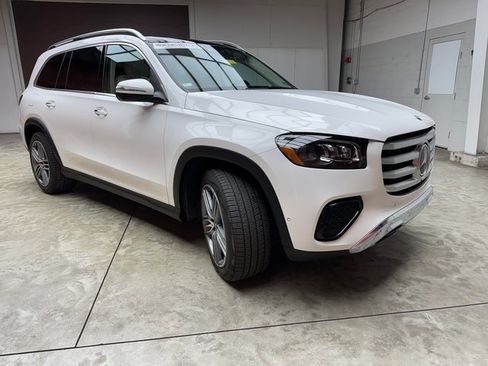 Certified 2024 Mercedes-Benz GLS 450 4MATIC image 7
