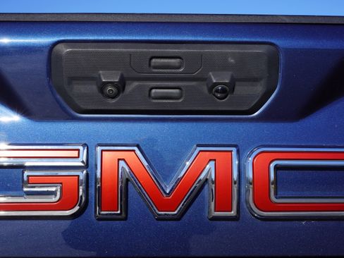 Used 2022 GMC Sierra 2500 Denali image 13