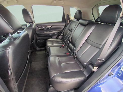 Used 2020 Nissan Rogue SL FWD image 10