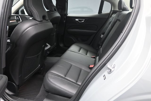 Used 2024 Volvo S60 B5 Plus w/ Protection Package Premier FWD image 21
