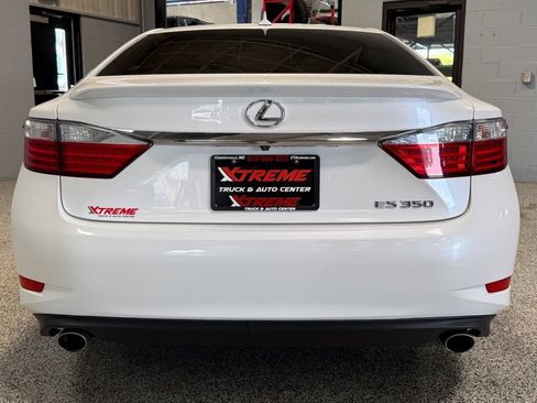 Used 2013 Lexus ES 350 w/ Premium Pkg FWD image 5