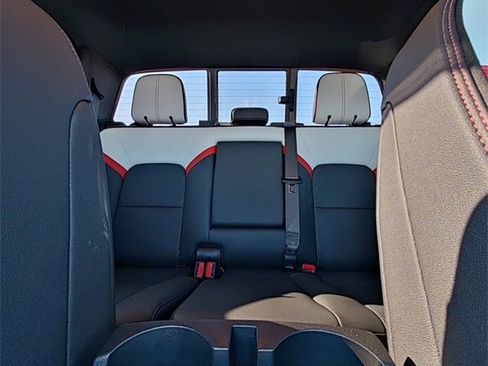 Used 2024 GMC Canyon AT4X image 27