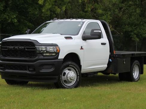Used 2023 RAM 3500 Tradesman image 1