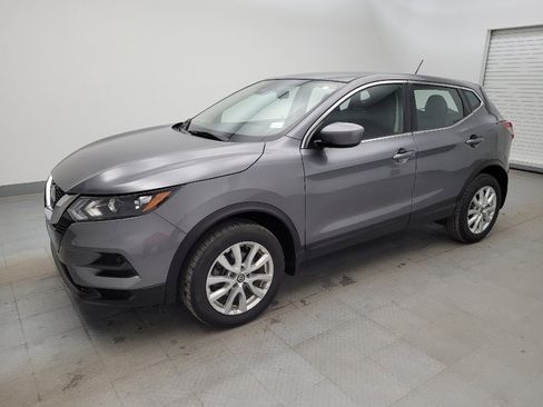 Used 2020 Nissan Rogue Sport S w/ Appearance Package image 2