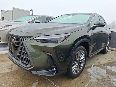 Certified 2025 Lexus NX 350 AWD w/ Rear Seat Package image 2