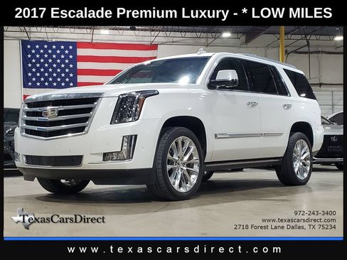 Used 2017 Cadillac Escalade Premium Luxury AWD/4WD image 1