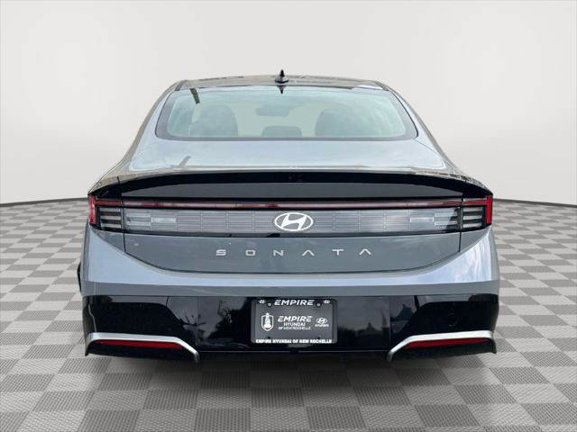 Used 2026 Hyundai Sonata SEL FWD image 5