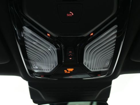 Certified 2024 BMW X5 xDrive50e w/ Premium Package image 21