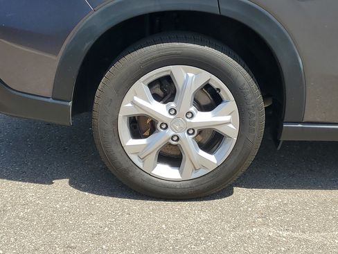 Certified 2023 Honda HR-V LX image 7