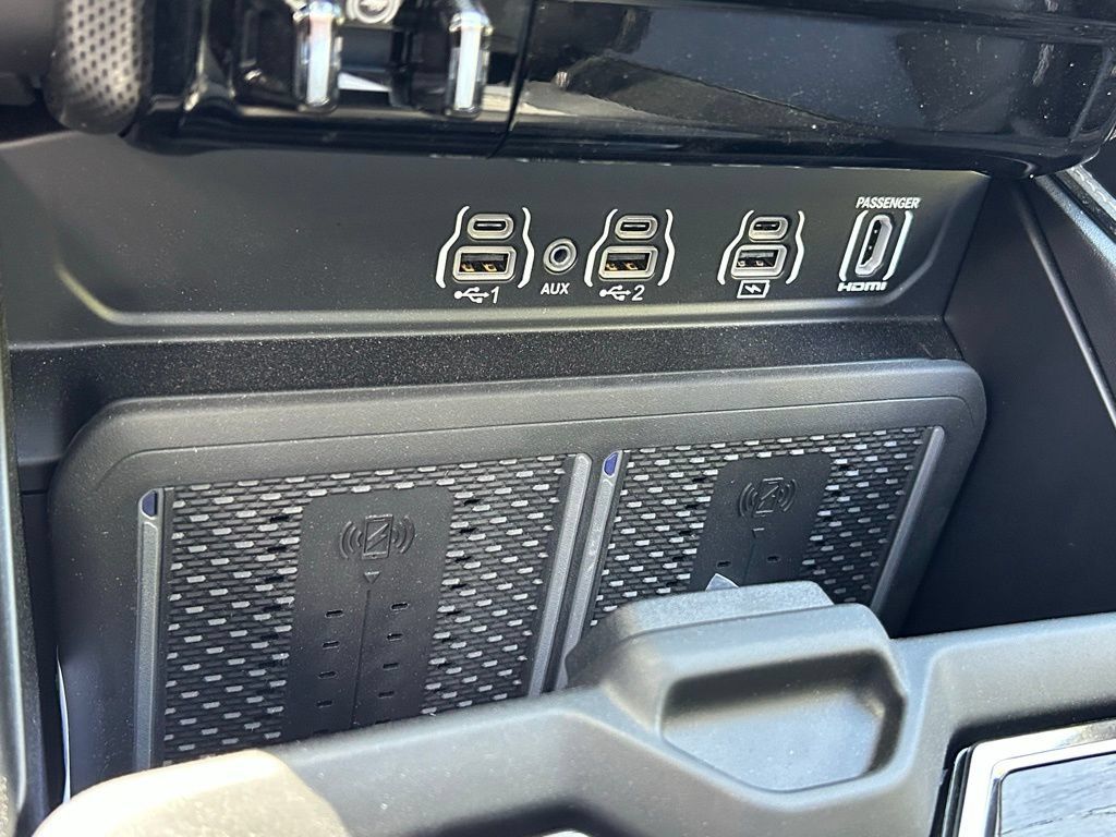 New 2026 RAM 3500 Limited AWD/4WD image 59