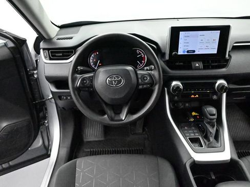 Used 2023 Toyota RAV4 XLE AWD/4WD image 23