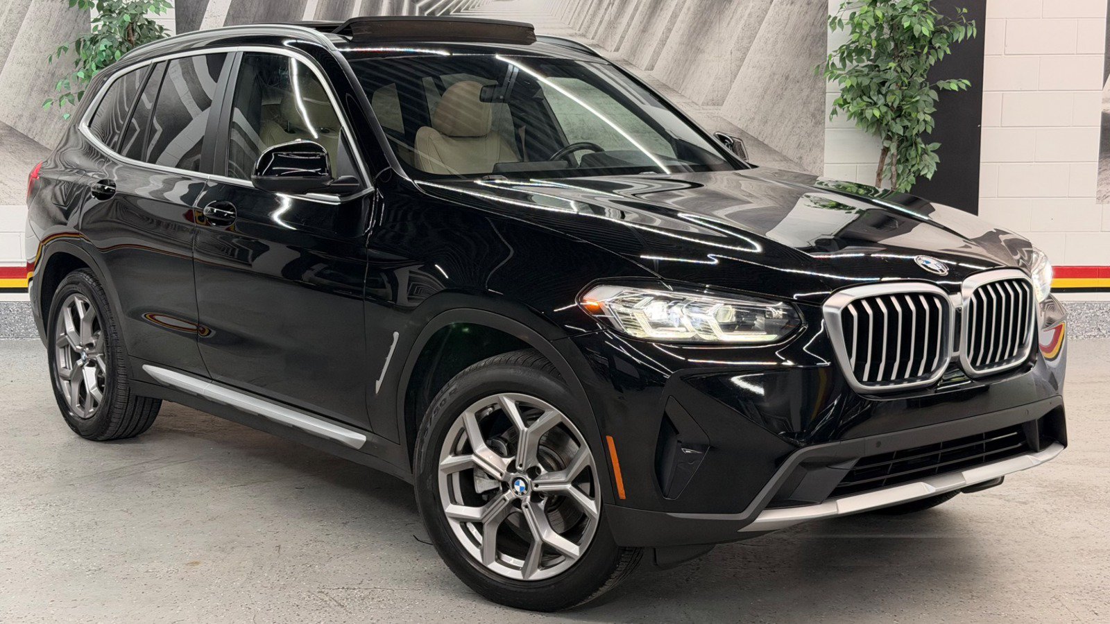 Used 2022 BMW X3 xDrive30i w/ Convenience Package AWD/4WD image 1