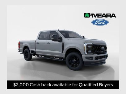 New 2026 Ford F250 Lariat w/ Black Appearance Package
