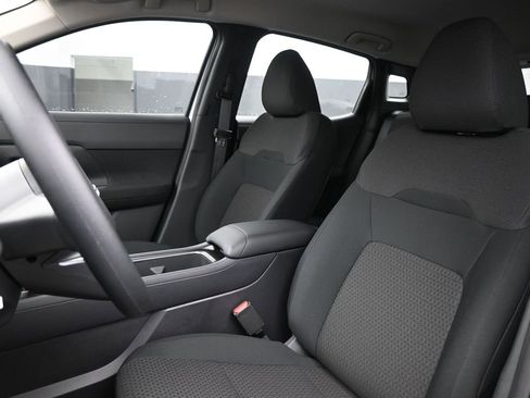 New 2026 Nissan Kicks S image 10