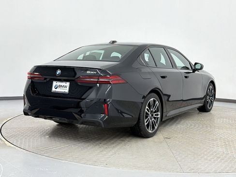 New 2026 BMW 530i 530i w/ M Sport Package image 9