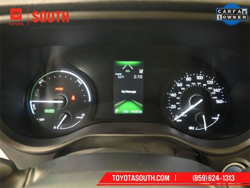 Used 2023 Toyota Sienna XLE image 12