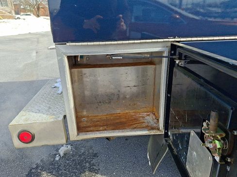 Used 2016 Ford F250 XL w/ Power Equipment Group image 26