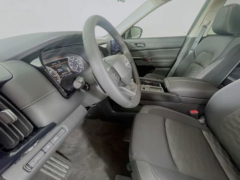 New 2026 Nissan Pathfinder SV image 13