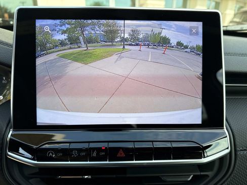 New 2026 Jeep Compass Latitude image 24