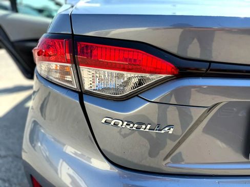 Used 2021 Toyota Corolla L image 24