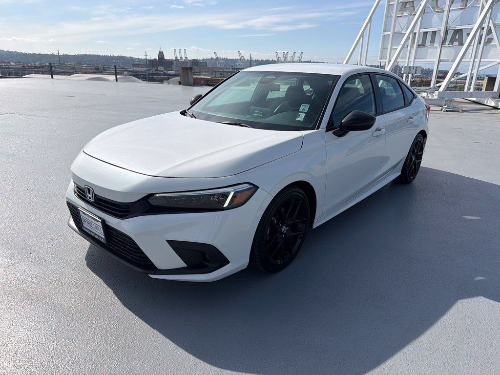 Used 2023 Honda Civic Sport image 7