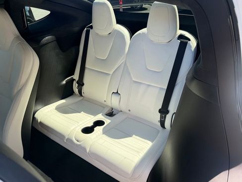 Used 2018 Tesla Model X 100D image 33