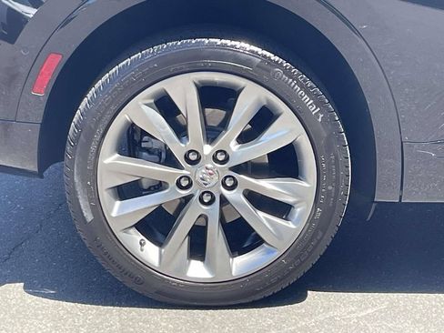Used 2022 Buick Envision Avenir w/ Technology Package II FWD image 8