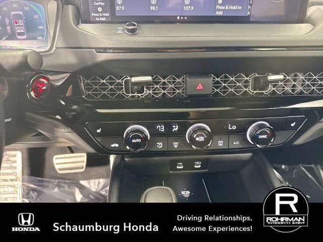 Used 2025 Honda Accord Sport image 9