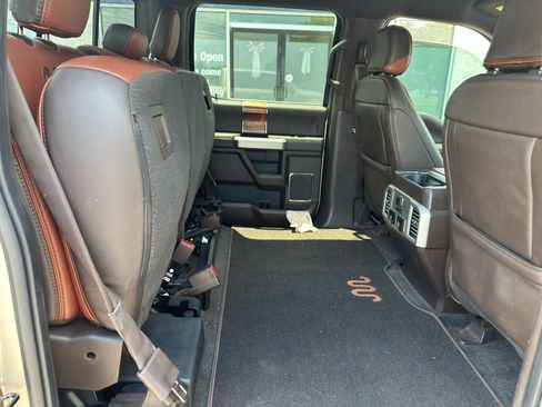 Used 2018 Ford F150 King Ranch w/ Equipment Group 601A Luxury AWD/4WD image 15