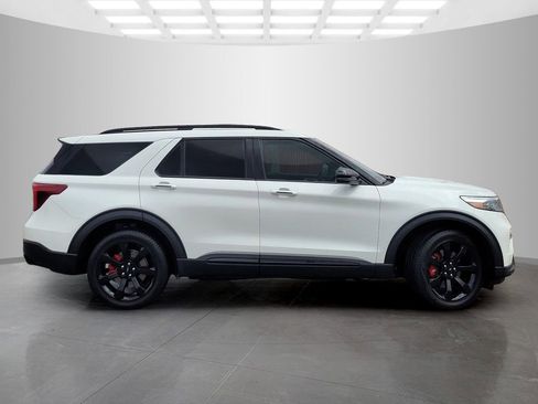 Used 2023 Ford Explorer ST w/ Equipment Group 401A AWD/4WD image 3