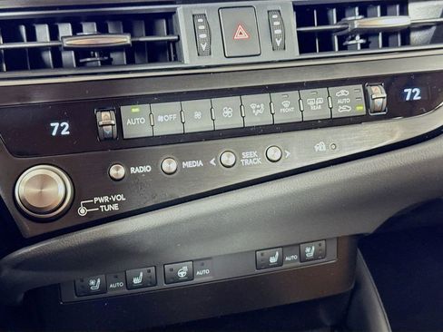 New 2025 Lexus ES 350 w/ Premium Package image 14