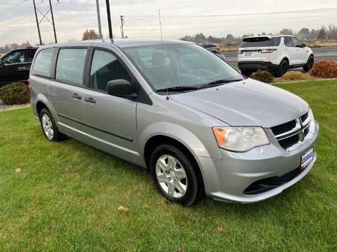 Used 2013 Dodge Grand Caravan American Value Package image 36
