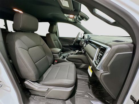 New 2026 GMC Canyon Elevation w/ Convenience Package image 29