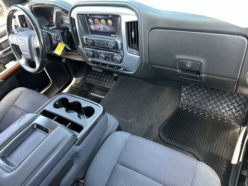 Used 2015 GMC Sierra 1500 SLE w/ SLE Value Package image 12
