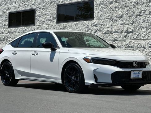 New 2025 Honda Civic Sport image 2