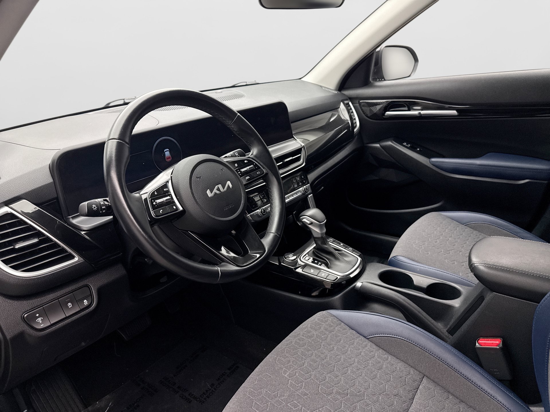 Used 2024 Kia Seltos S AWD/4WD image 10