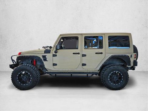 Used 2017 Jeep Wrangler Unlimited Sport image 8