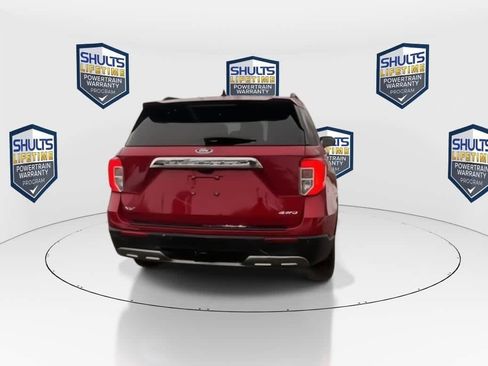 Used 2021 Ford Explorer XLT w/ Equipment Group 202A image 7