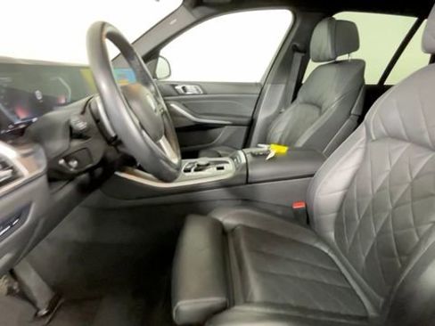 Used 2024 BMW X5 xDrive40i w/ Premium Package AWD/4WD image 18