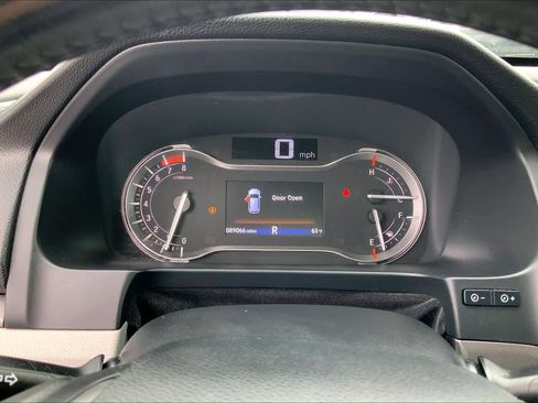 Used 2018 Honda Pilot EX-L image 24
