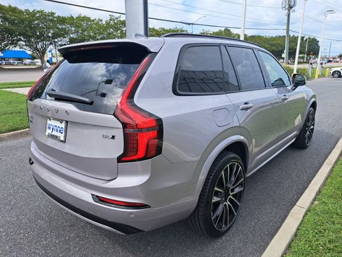 New 2026 Volvo XC90 B6 Ultra image 3