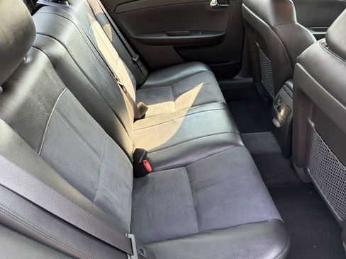 Used 2010 Chevrolet Malibu LT w/ Interface Package FWD image 26