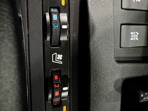 Used 2014 Lexus RX 350 AWD w/ Navigation Package image 30