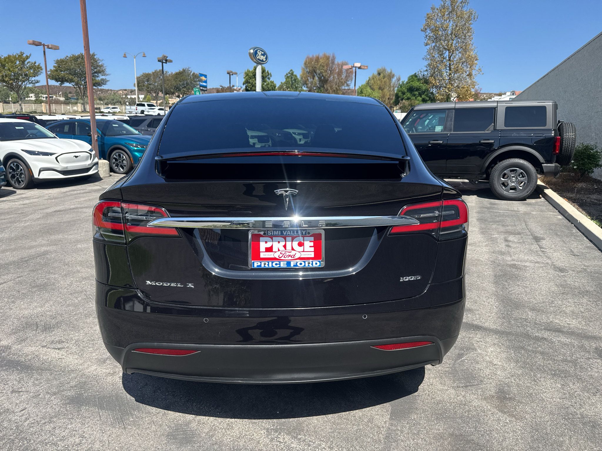 Used 2018 Tesla Model X 100D AWD/4WD image 3