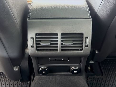 Used 2020 Jaguar XF S image 31