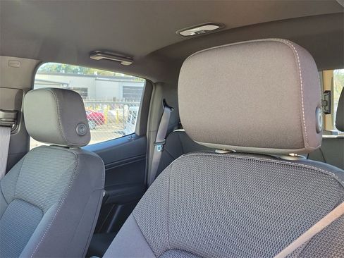 New 2025 GMC Canyon Elevation w/ Convenience Package image 19