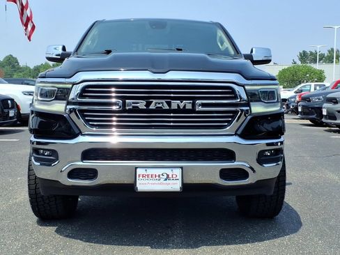 Used 2019 RAM 1500 Laramie AWD/4WD image 2