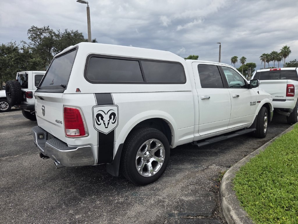 Used 2015 RAM 1500 Laramie w/ Convenience Group AWD/4WD image 5