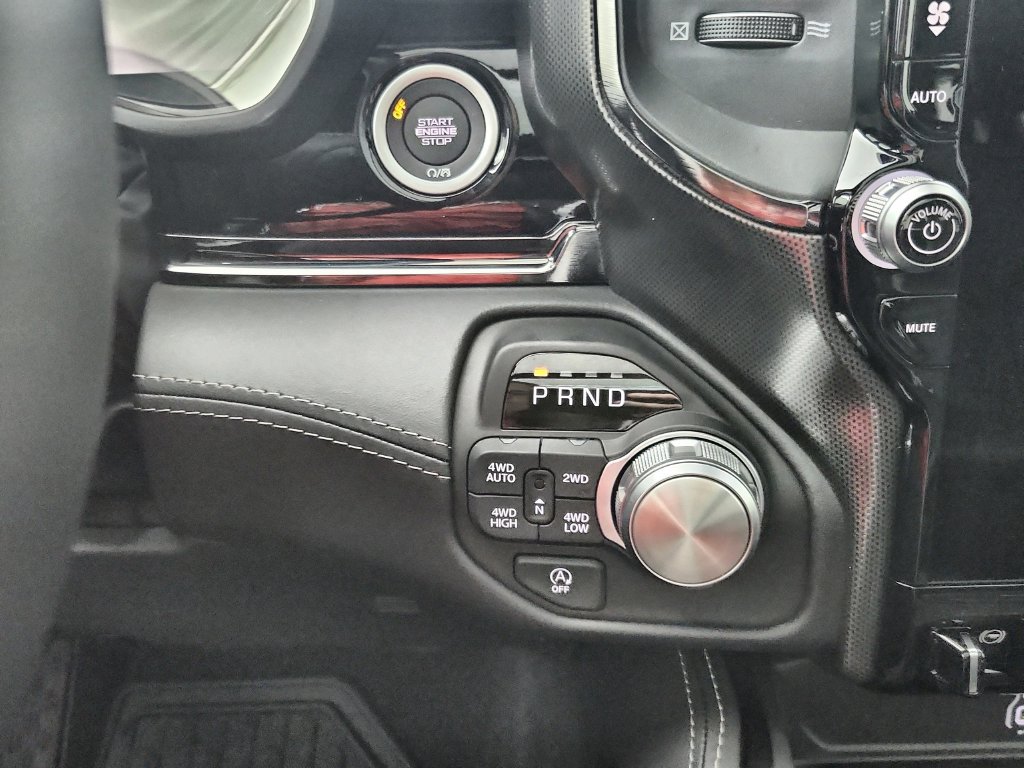 New 2026 RAM 1500 Limited AWD/4WD image 21