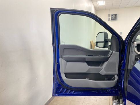 New 2026 Ford F250 XLT w/ Snow Plow/Camper Package image 15